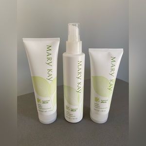 Mary Kay Botanical Effects Skin Care. Set of 3. Formula 2 for Normal Skin NWT